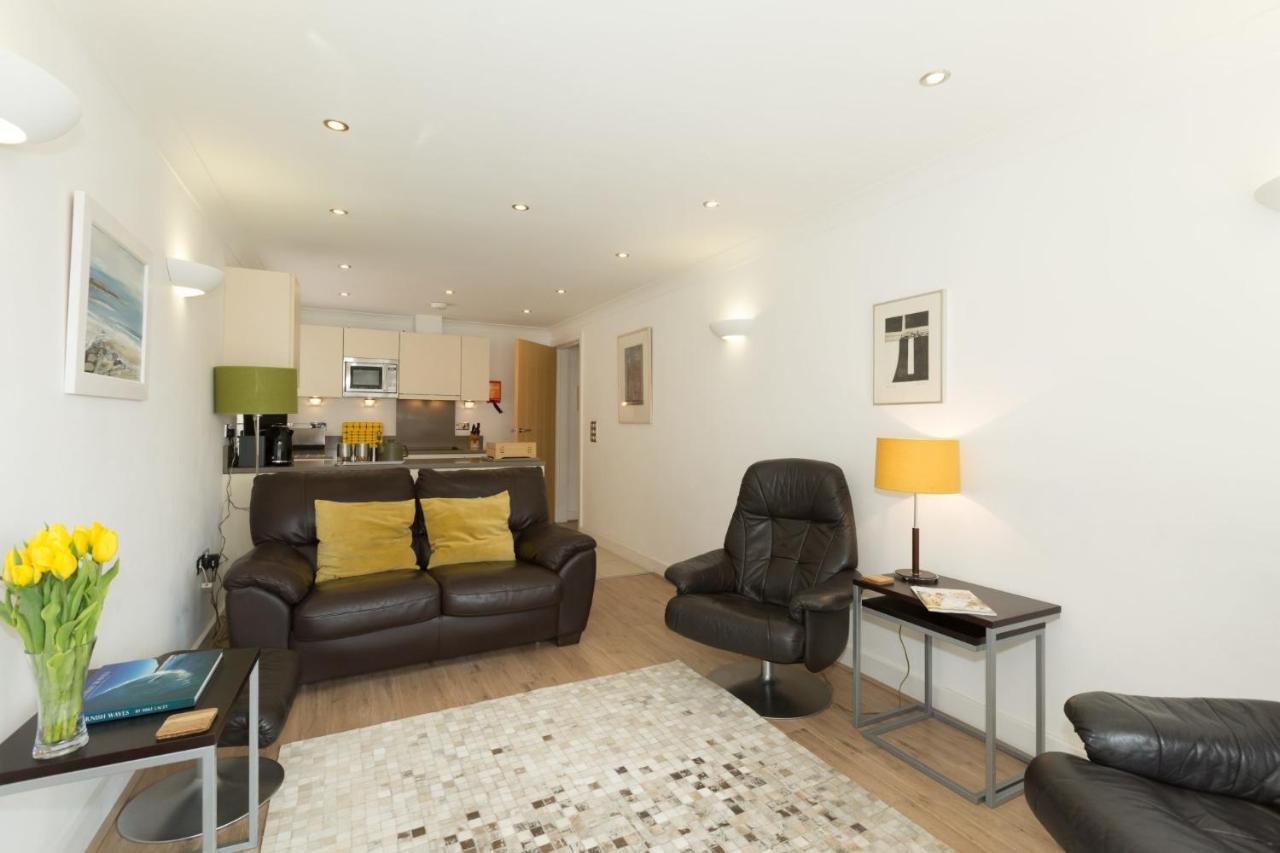 The Point Villa St Ives Екстериор снимка