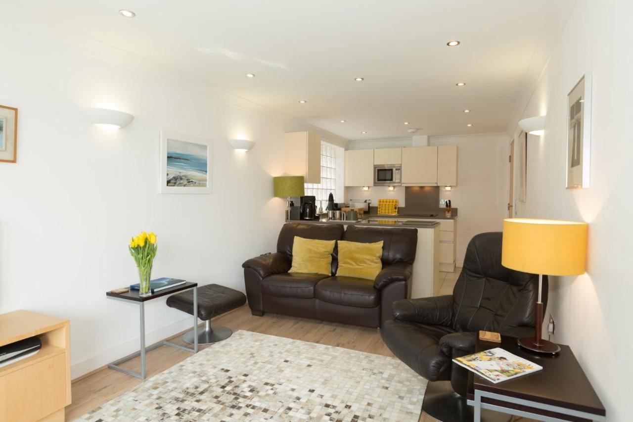 The Point Villa St Ives Екстериор снимка
