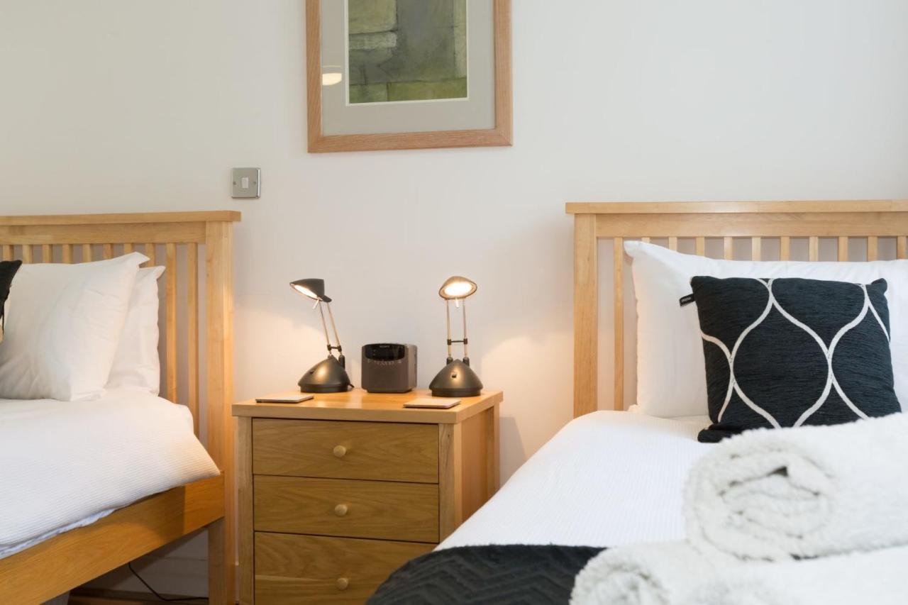 The Point Villa St Ives Екстериор снимка