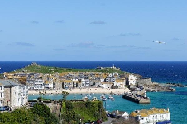 The Point Villa St Ives Екстериор снимка